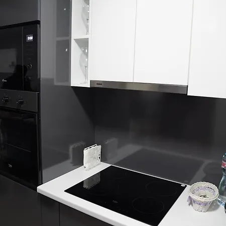 Skopje Sky City 19Th Floor Twin & 12Th Floor & 25Th Floor Apartments & With Pool & Spa & Gym & Parking Included In Price * Skopje