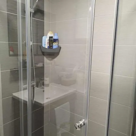 Skopje Sky City 19Th Floor Twin & 12Th Floor & 25Th Floor Apartments & With Pool & Spa & Gym & Parking Included In Price Skopje