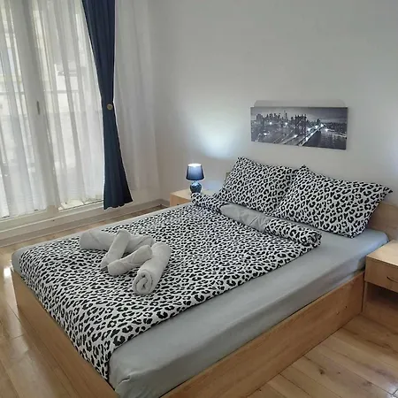 Skopje Sky City 19Th Floor Twin & 12Th Floor & 25Th Floor Apartments & With Pool & Spa & Gym & Parking Included In Price * Skopje
