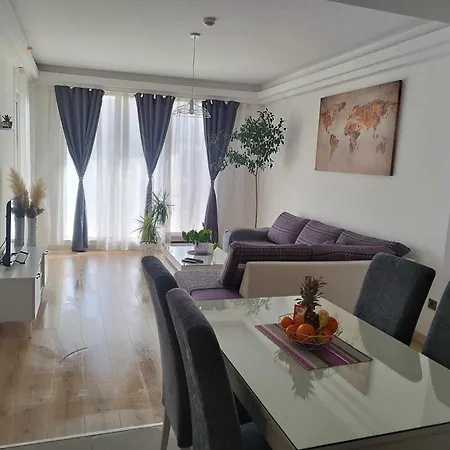 Skopje Sky City 19Th Floor Twin & 12Th Floor & 25Th Floor Apartments & With Pool & Spa & Gym & Parking Included In Price