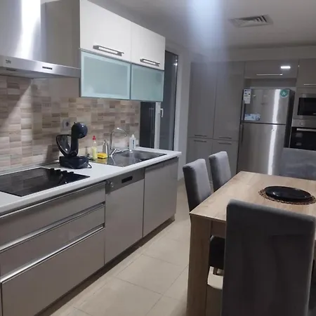 Apartament Skopje Sky City 19Th Floor Twin & 12Th Floor & 25Th Floor Apartments & With Pool & Spa & Gym & Parking Included In Price *