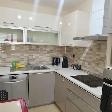 Skopje Sky Apartments & Floor 33Th & 25Th & 19Th & 13Th 12Th With Pool & Spa & Fitness & Parking Included In Price Apartment Skopje