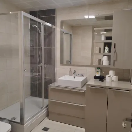 Apartment Skopje Sky Apartments & Floor 33Th & 25Th & 19Th & 13Th 12Th With Pool & Spa & Fitness & Parking Included In Price *